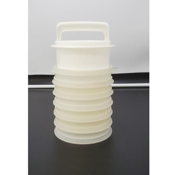 VTG Tupperware 882 4” Hamburger Press & 6 Hamburger Keepers 1 Seal - Picture 4 of 4